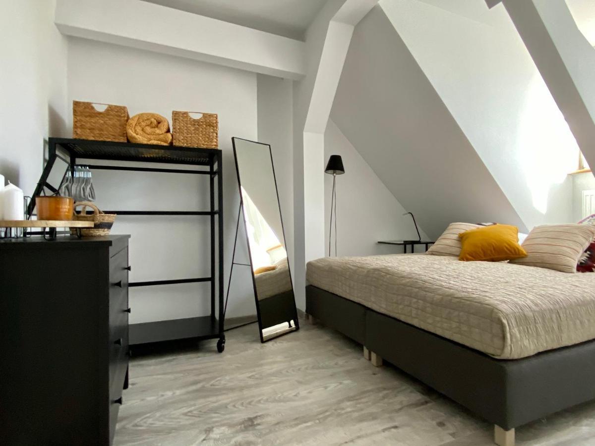 Apartament Hrabala Jelenia Gora Exterior photo